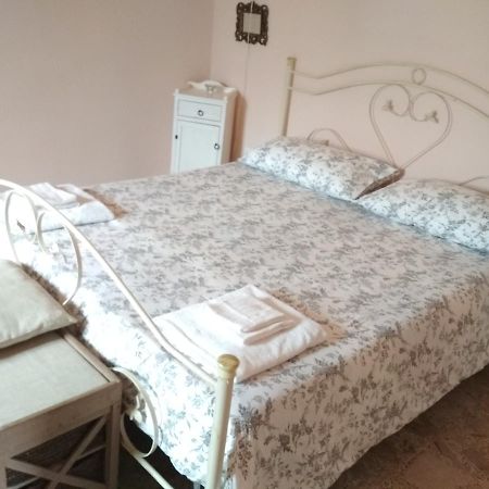 B&B Maison Michel Martina Franca Bagian luar foto