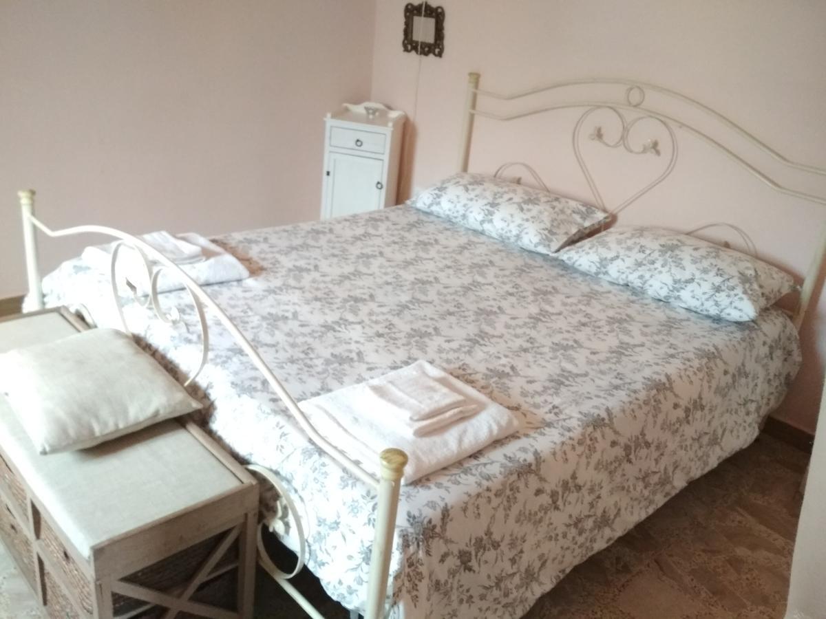 B&B Maison Michel Martina Franca Bagian luar foto